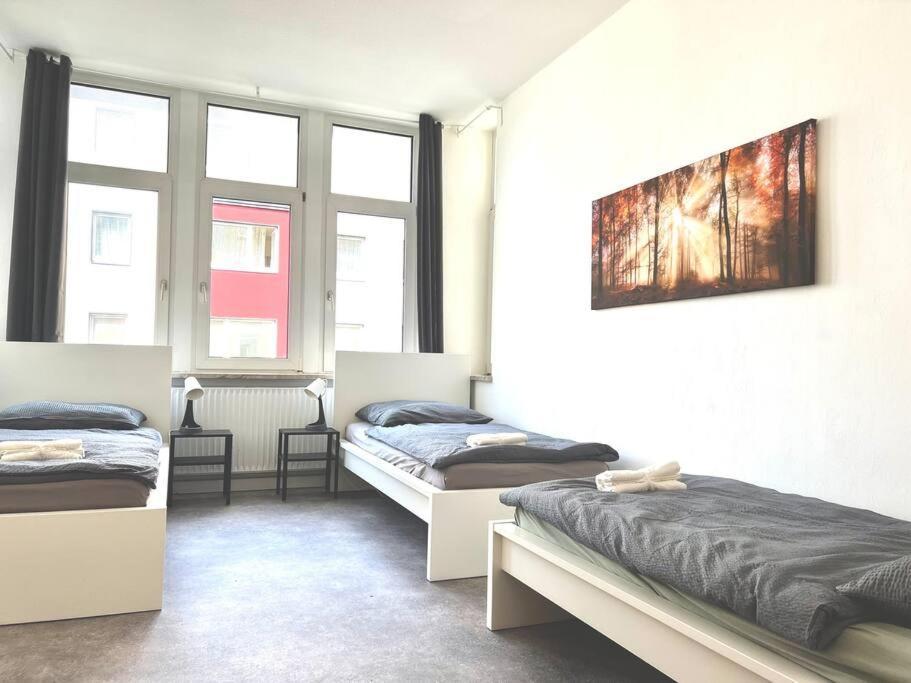 7 Betten Zentrale Lage Bahn Messe Apartment Hannover Eksteriør bilde